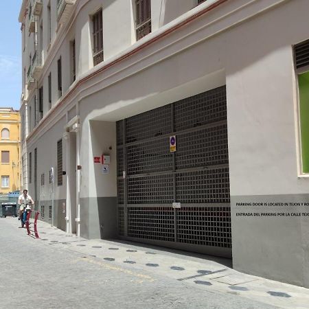 Apartamento Plaza Del Teatro Parking Free Малага Екстериор снимка