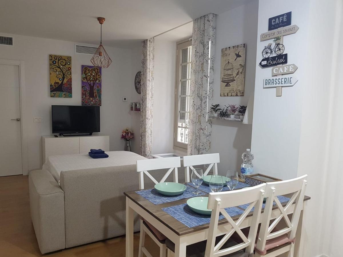 Apartamento Plaza Del Teatro Parking Free Малага Екстериор снимка