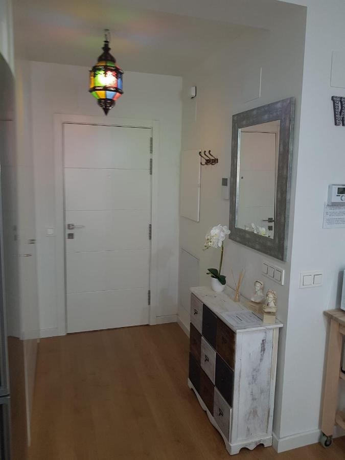 Apartamento Plaza Del Teatro Parking Free Малага Екстериор снимка