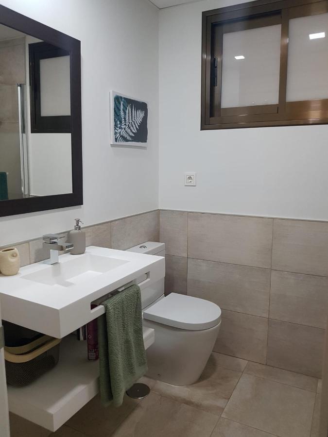 Apartamento Plaza Del Teatro Parking Free Apartment Малага Екстериор снимка