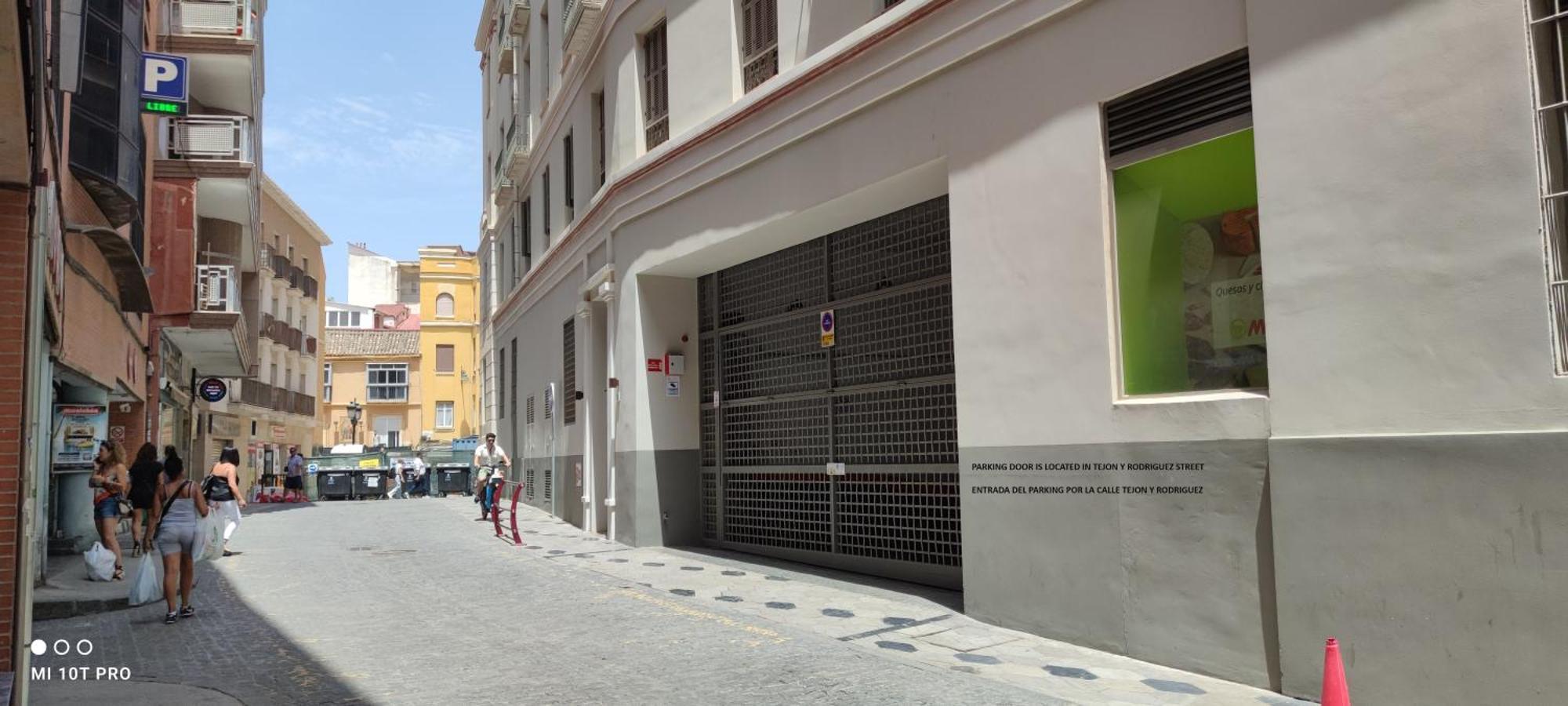 Apartamento Plaza Del Teatro Parking Free Малага Екстериор снимка